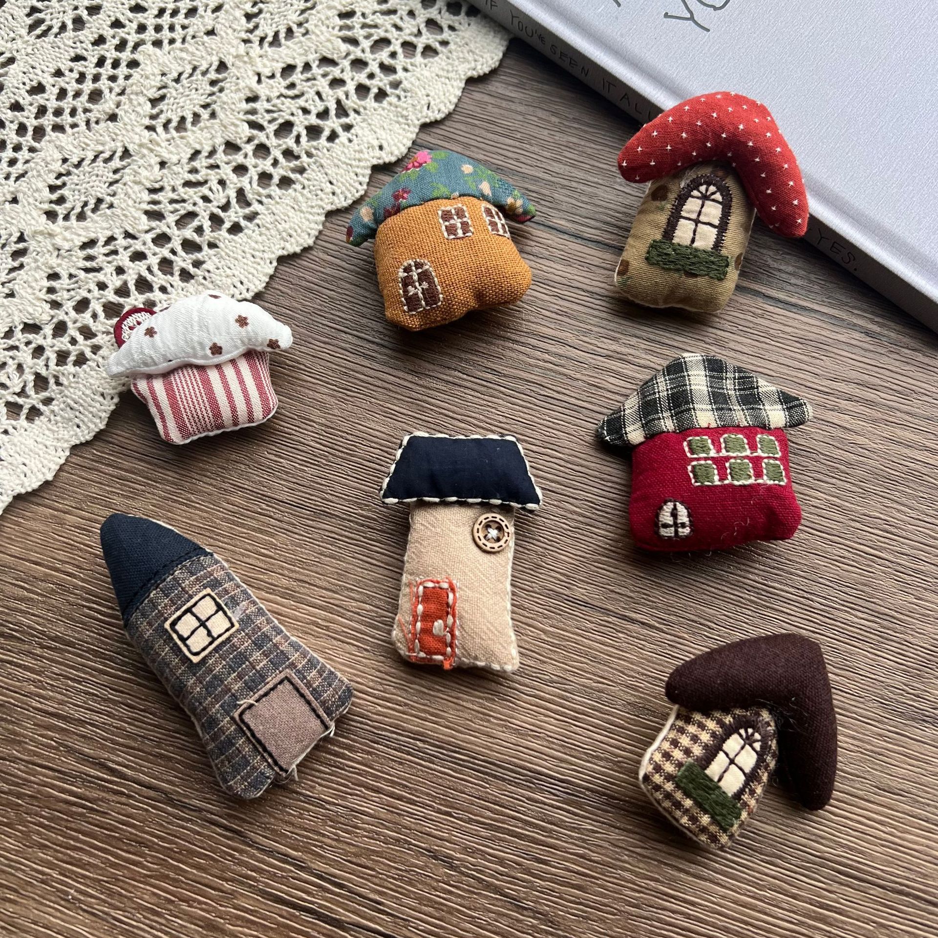 Stuffed Fabric Mushroom House  - Craft Embellishment 评论和价格