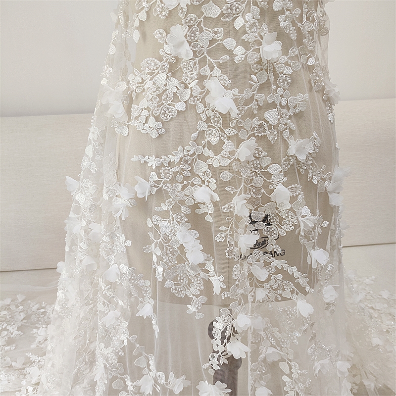 Ivory 3D Floral Hand Beaded La - Craft Embellishment 评论和价格
