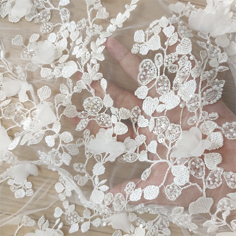 Ivory 3D Floral Hand Beaded La - Craft Embellishment 评论和价格
