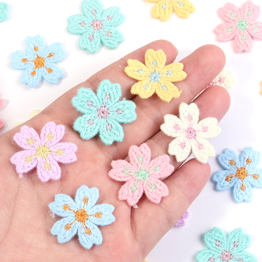 20pcs/lot Colorful 2.4cm Embro - Applique Patch Flower 评论和价格